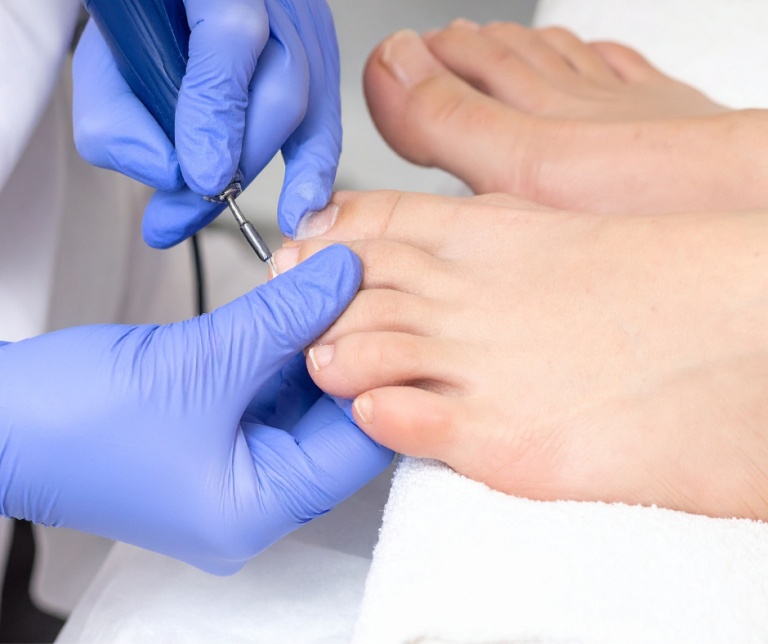 10 Signs It’s Time to See a Podiatrist